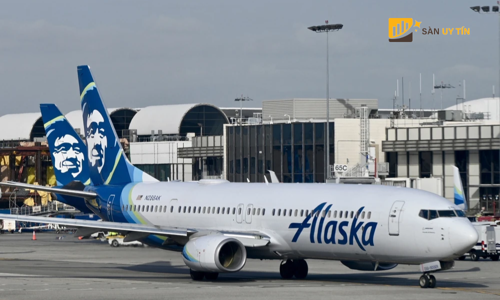 Boeing suy yeu do tam bang dieu khien Alaska Airline bi no tung